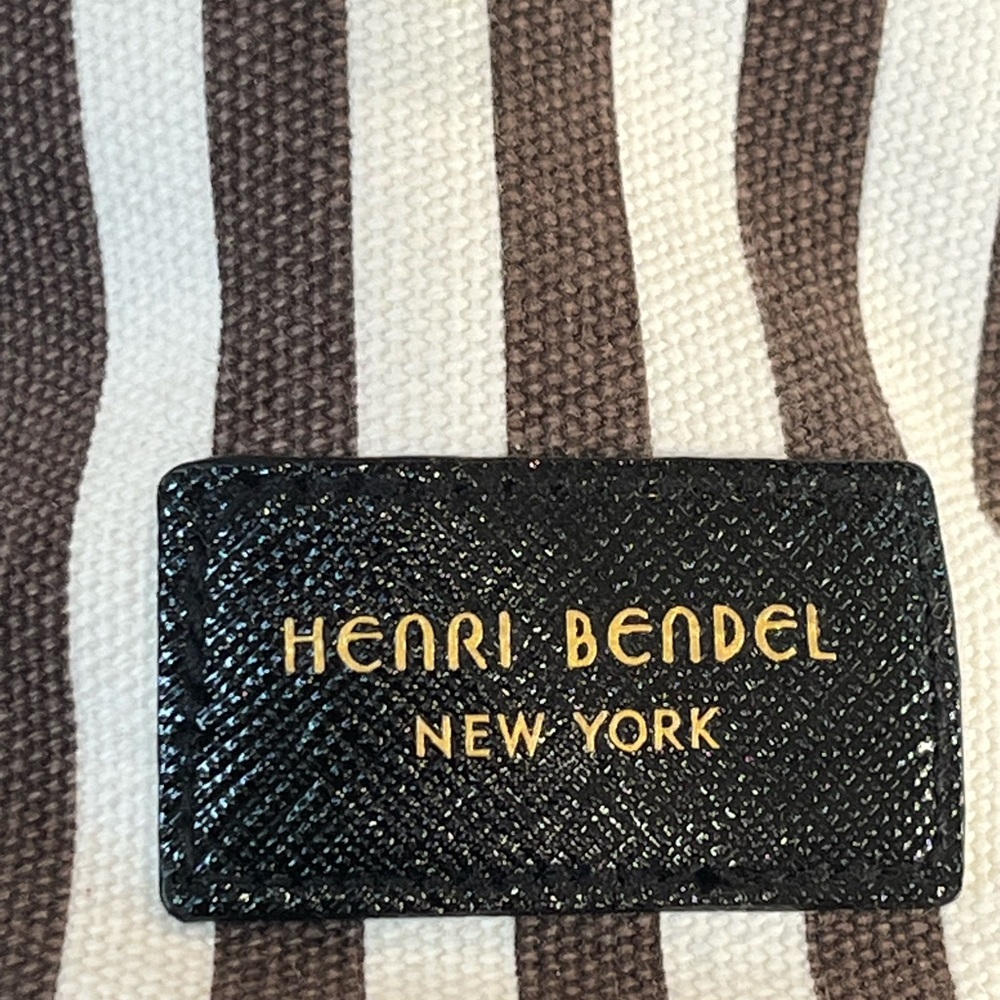 Henri Bendel STRIPE Bucket Wine Bag - Picture 6 of 8
